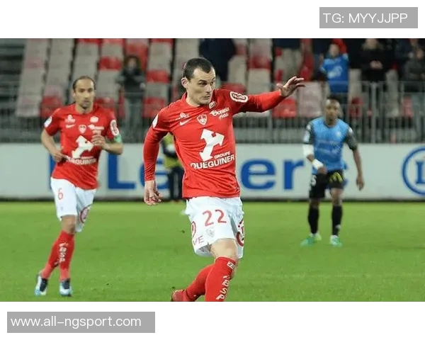 布雷斯特新球场投资遭遇波折俱乐部与政府携手推进项目重启