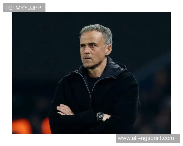 恩里克为巴黎球员安排三天假期以调整状态和恢复体能