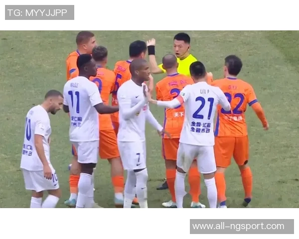 山东泰山热身赛遭遇失利以1比2不敌大连英博展现不足之处 山东泰山热身赛遭遇失利以1比2不敌大连英博展现不足之处